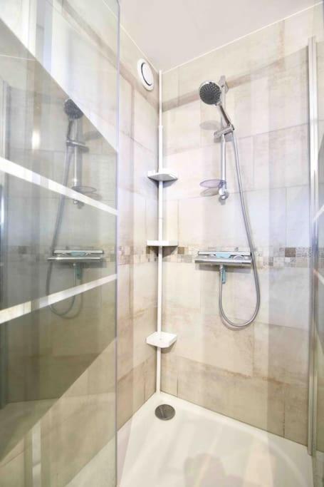 La Digue, 2 Chambres, Vue Mer Et Piscine La Seyne-sur-Mer Ngoại thất bức ảnh