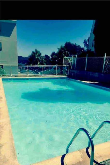 La Digue, 2 Chambres, Vue Mer Et Piscine La Seyne-sur-Mer Ngoại thất bức ảnh